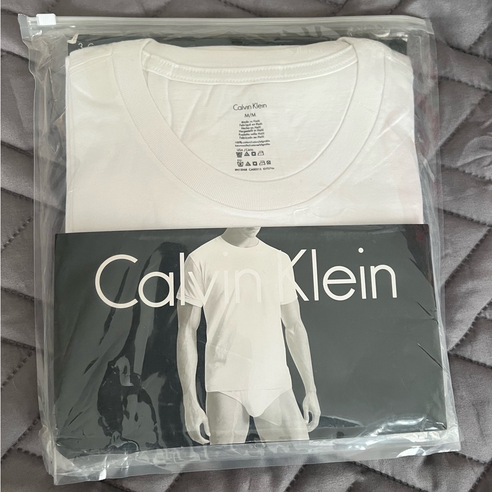 NWT Calvin Klein Black T-Shirts